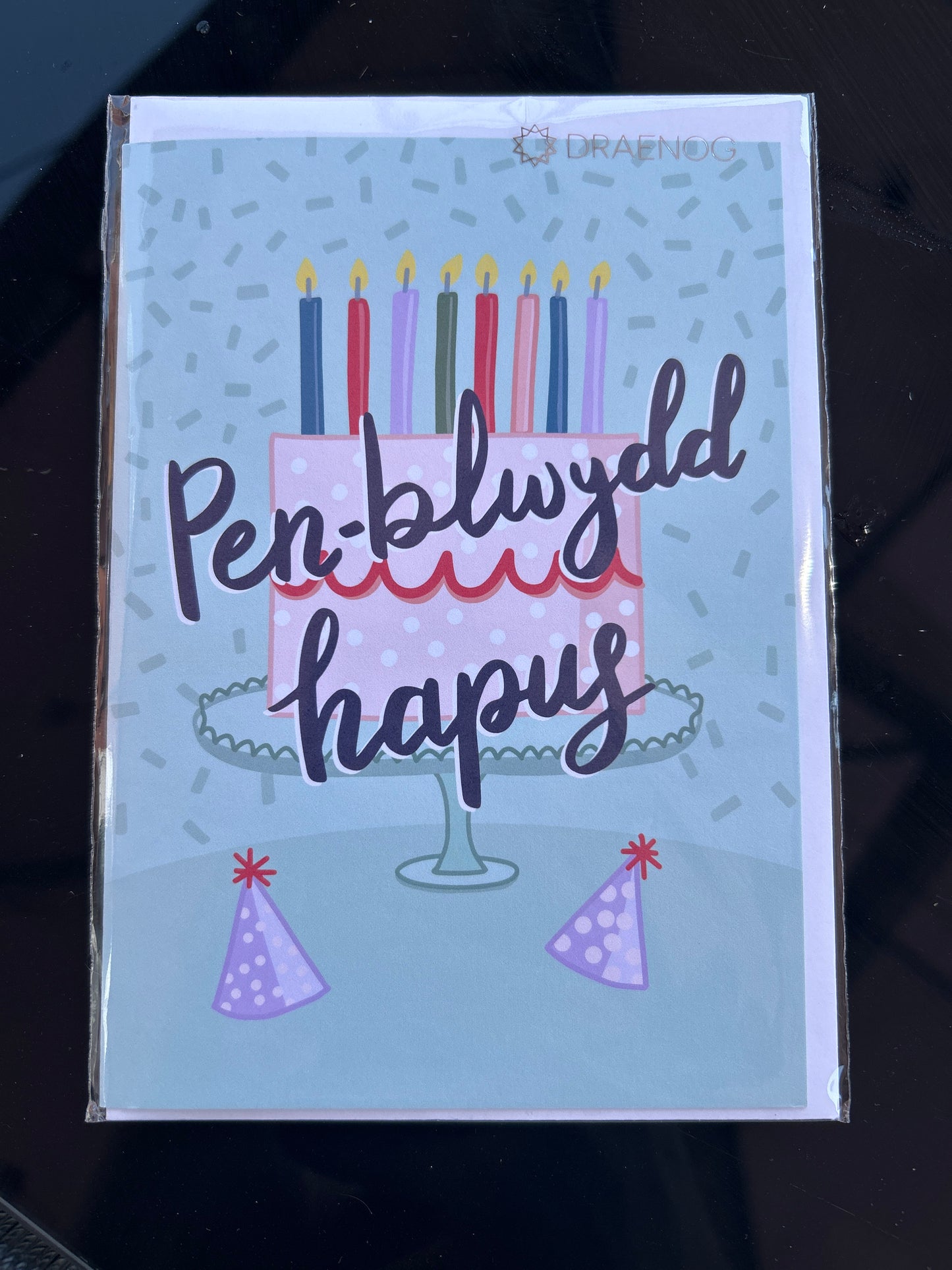 Penblwydd Hapus - Cacen - Draenog Designs