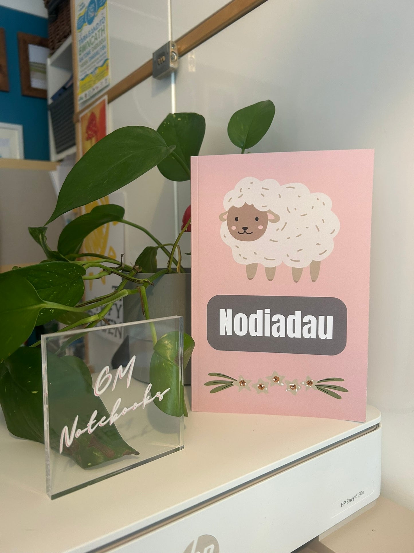 Pink Sheep Nodiadau Notebook
