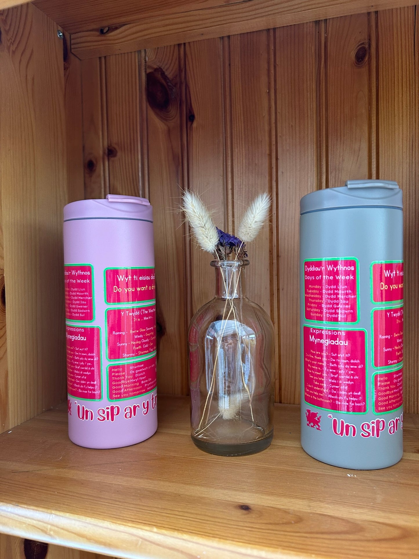 Cymraeg ar Gwpan Teithio (Welsh on a Travel Cup)