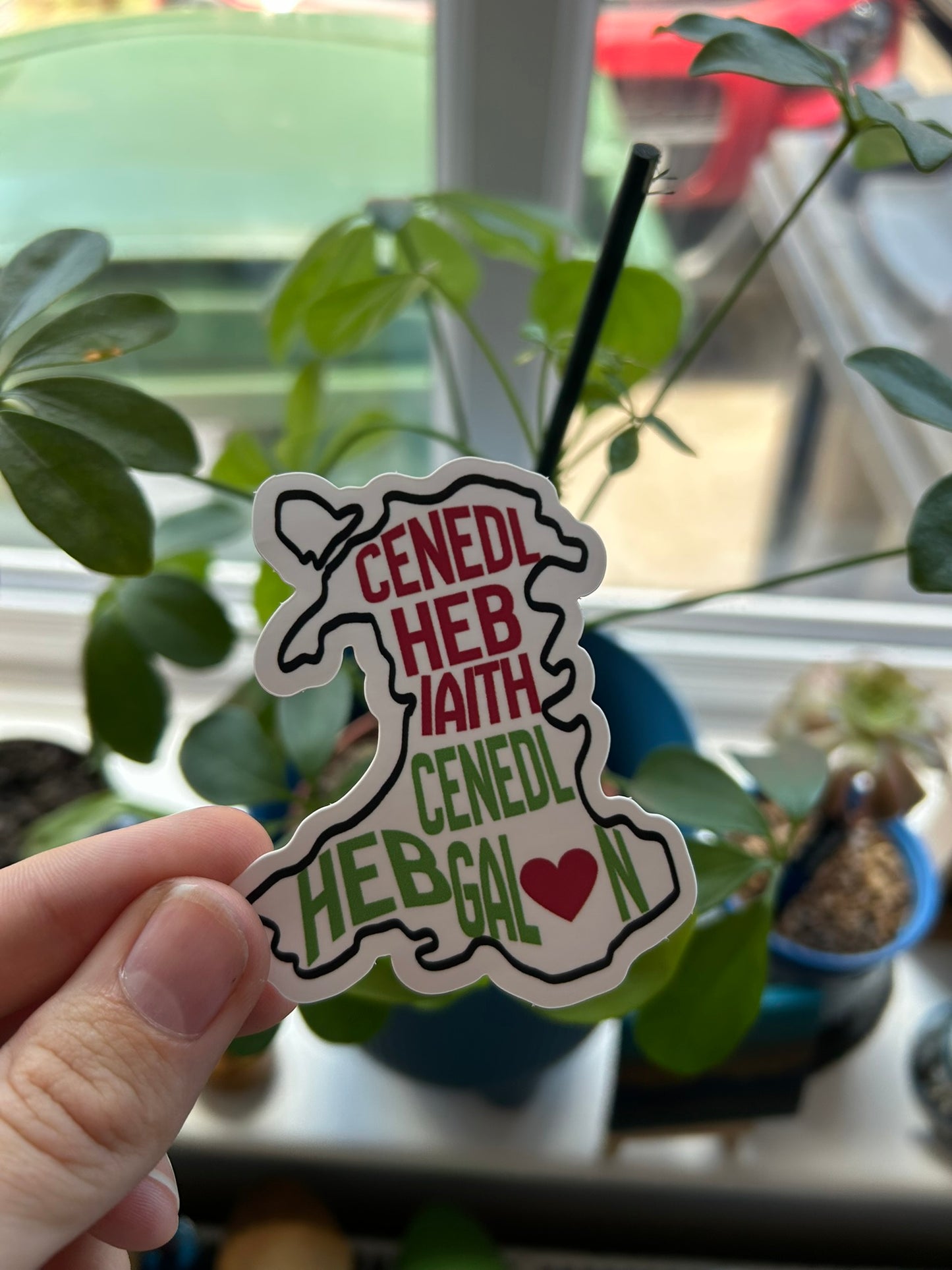 Sticer Cendl Heb Iaith, Cenedl Heb Galon